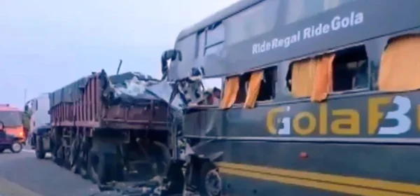 4 killed as double-decker bus rams container on Yamuna Expressway