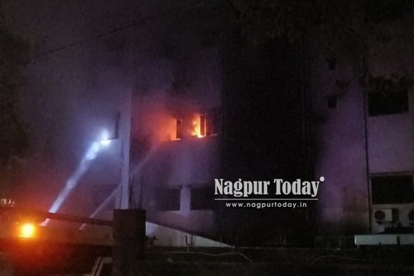Massive Fire Guts Mascot Honda Showroom in Hingna, Several Bikes Reduced to Ashes