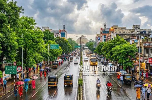 Sudden afternoon showers bring relief to heat-hit Nagpur