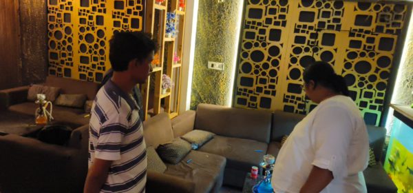 Nagpur Police Raid Hookah Parlour in Sitabuldi
