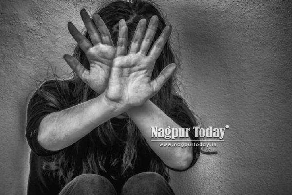 Woman, daughter attacked over suspected affair in Nagpur; three neighbours booked
