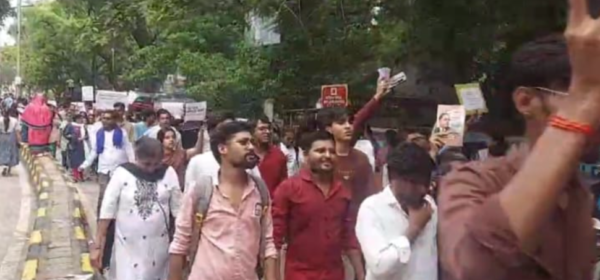 Nagpur Students Protest Over NEET Paper Leak