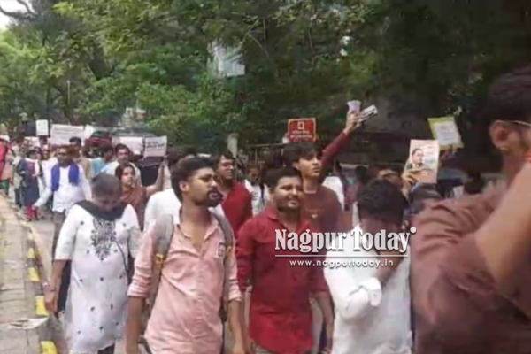 Nagpur Students Protest Over NEET Paper Leak