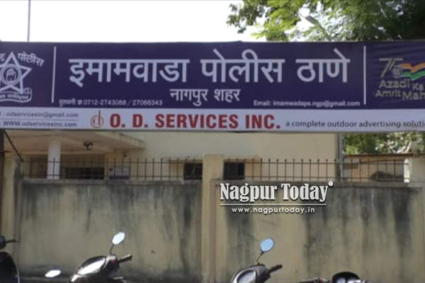 नागपुरात भिकारी बनून घरात शिरली अन् महिलेला बोलण्यात गुंतवून ९५ हजारांचे दागिने लंपास