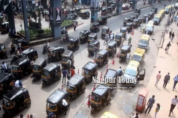 Action against drivers not knowing Marathi