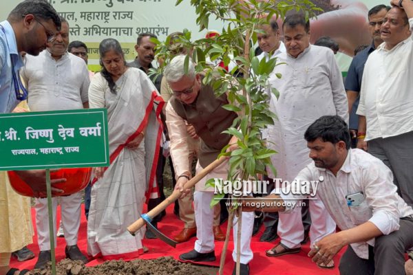 Nagpur Begins Mega Plantation Drive to Plant 10 Lakh Trees