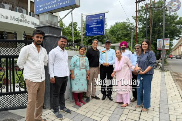 मनपाद्वारे माजी सैनिकांच्या निवासस्थानी ‘नामफलक’