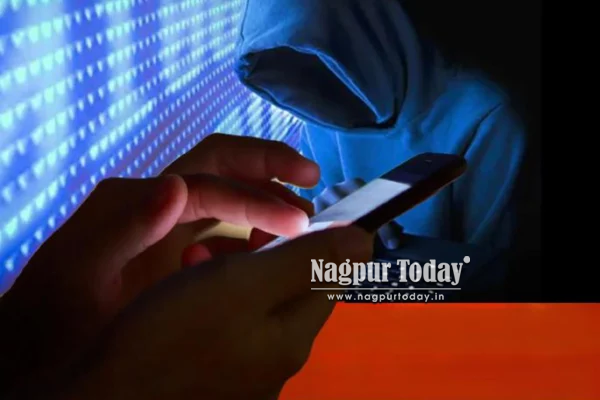 नागपुरात मोबाइल हॅक करून वृद्ध महिलेच्या एफडीमधून २६ लाखांची लूट