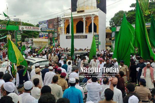 नागपूरमध्ये ईद-उल-मिलाद उत्साहात; ६०० हून अधिक पोलीस कर्मचारी तैनात
