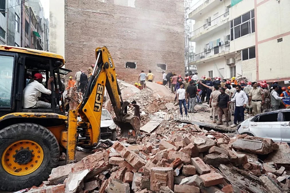 Satya Niketan collapse: 543 properties demolished in 17 days