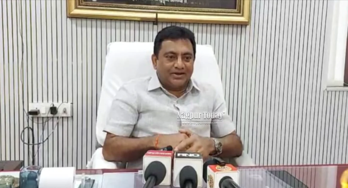नागपूर मनपाची आर्थिक परिस्थिती अडचणीत, मग उत्सवांसाठी २ कोटी का? संजय महाकाळकरांचा सवाल
