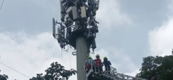 Nagpur Drama as Man Climbs Tower Near MLA Hostel