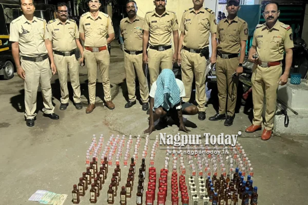 Nagpur Illegal Liquor Sale Busted, ₹25,070 Seized