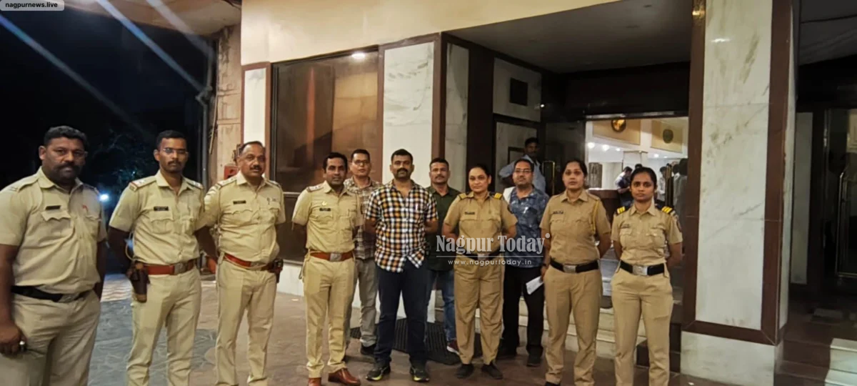 Sadar Police Raid Tuli Hotel, Minors Found Smoking Hookah