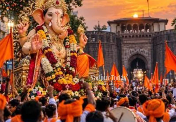 राज्यभरात सार्वजनिक रस्त्यांवर फटाके फोडण्यास बंदी; डीजे-लेझरवरही हायकोर्टाची नाराजी