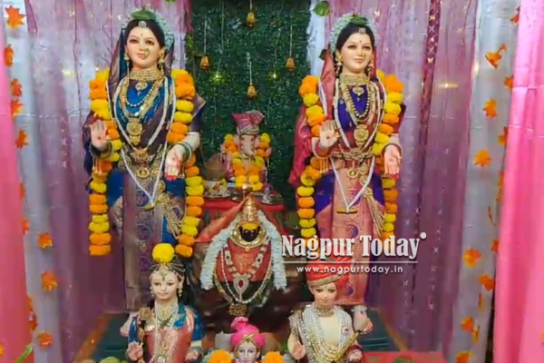 अल्लीपूरमध्ये तीन पिढ्यांपासून जपली जाते गौरी महालक्ष्मीची अखंड परंपरा