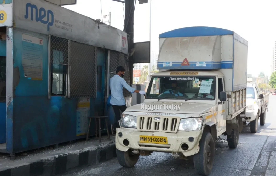Mumbai entry/exit toll for commercial vehicles hiked