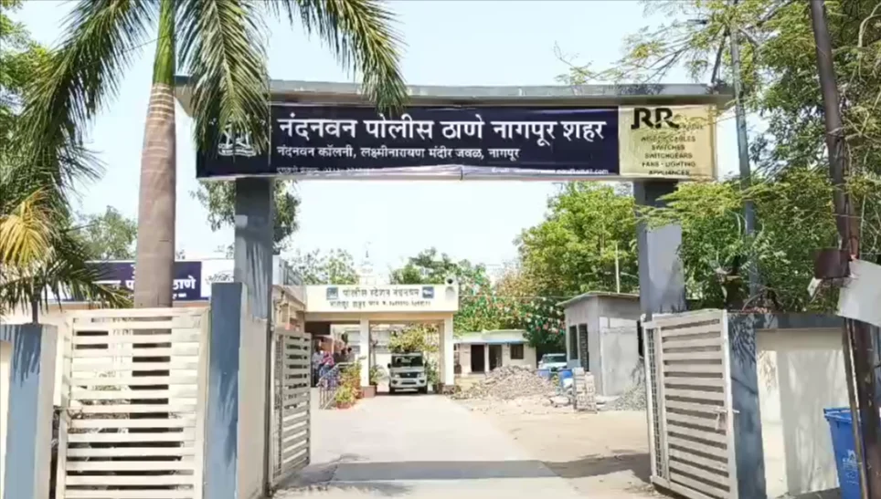 दूसरे की जमीन दिखाकर 66 लाख की ठगी, 3 पर FIR