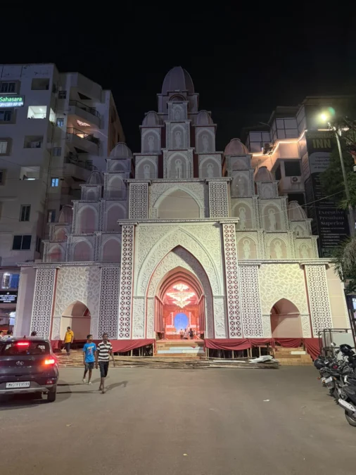 अभ्यंकर नगर दुर्गा उत्सवाचे ४० वे वर्ष; नगरसेवक केतन ठाकरे यांचे भाविकांना सस्नेह निमंत्रण
