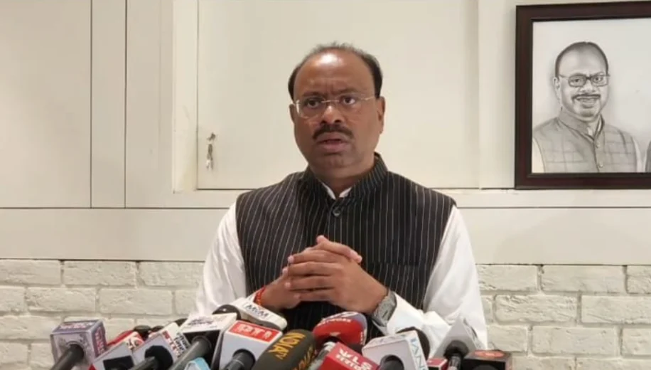 कोहळे ३० हजार मतांनी जिंकणार; चंद्रशेखर बावनकुळेंचा विश्वास, राज ठाकरेंवरही टोलेबाजी!