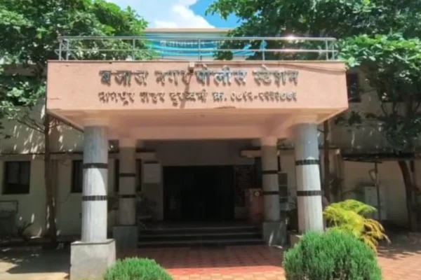 दीक्षाभूमीत दर्शनासाठी आलेल्या महिलेची ७० हजारांची सोनसाखळी चोरीला