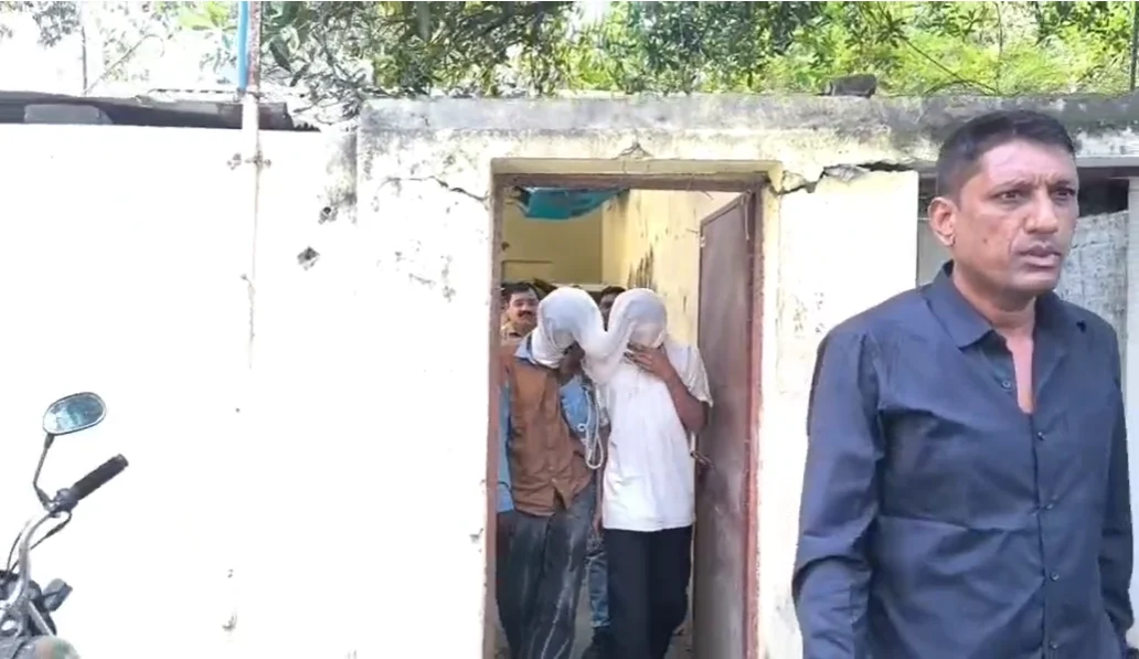 नागपुर में फ्लिपकार्ट के सीलबंद पार्सल से ₹4.26 लाख का माल चोरी, दो कर्मचारी गिरफ्तार