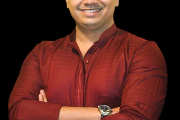 अभ्यंकर नगर दुर्गा उत्सवाचे ४० वे वर्ष; नगरसेवक केतन ठाकरे यांचे भाविकांना सस्नेह निमंत्रण