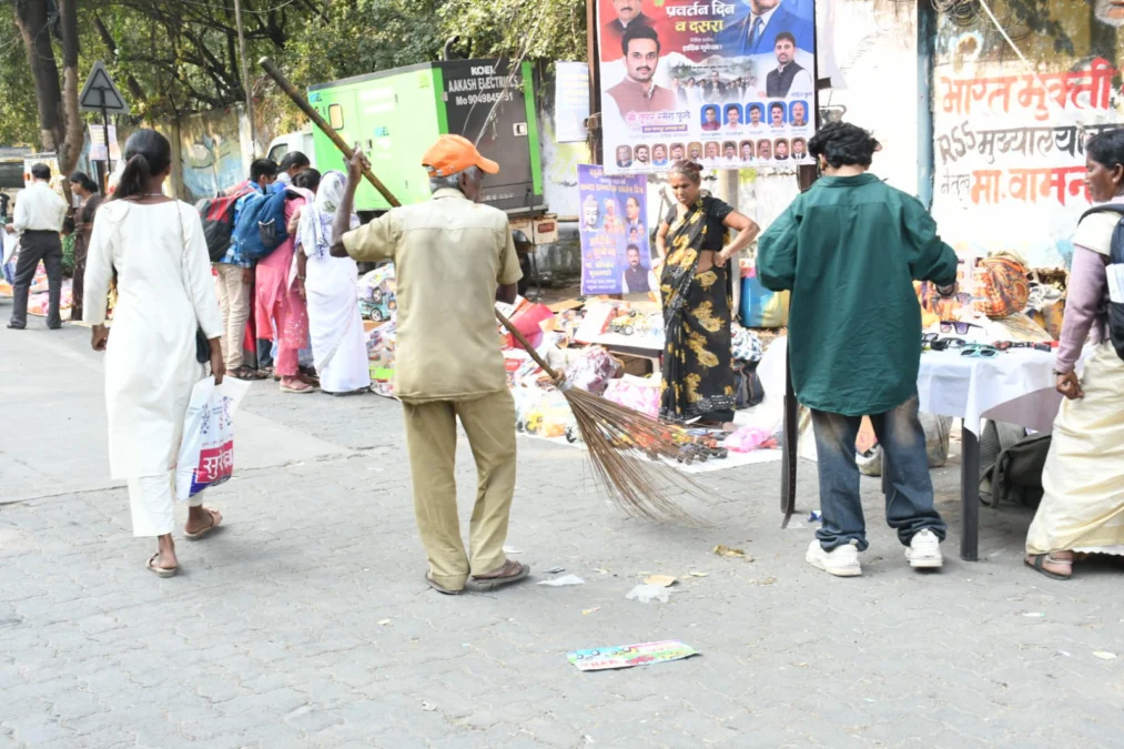 दीक्षाभूमी परिसरातून 144 टन कचऱ्याची उचल