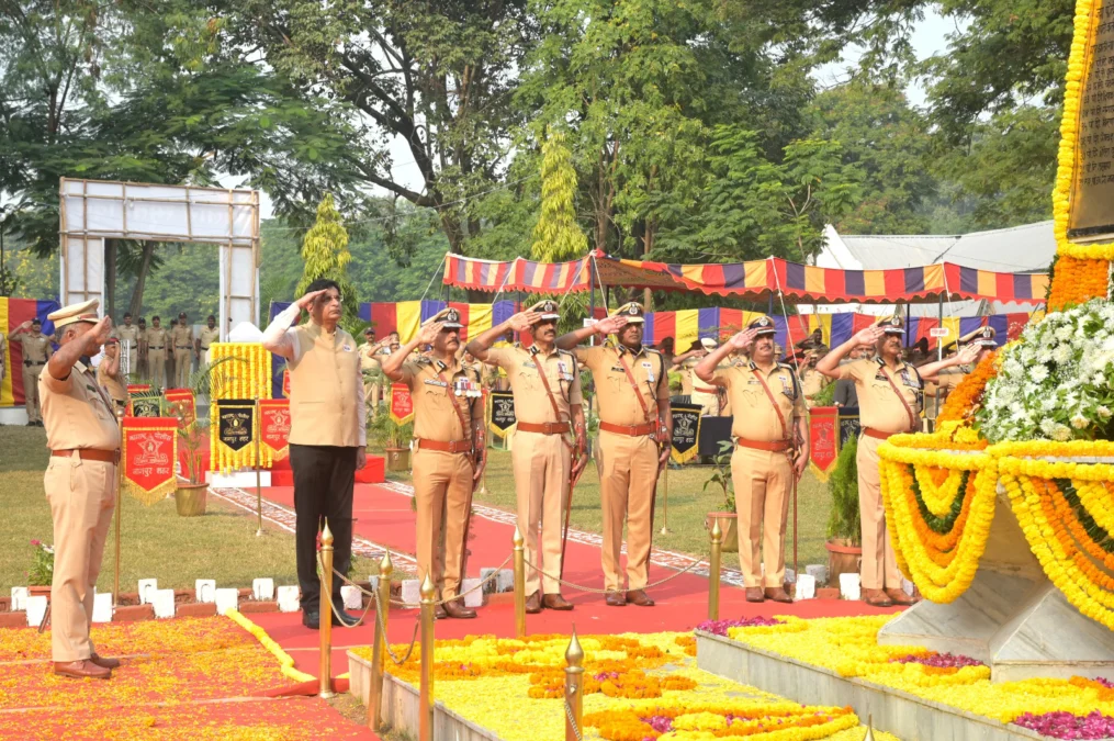 नागपुर में शहीद पुलिस स्मृति दिवस पर वीर जवानों को भावपूर्ण श्रद्धांजलि