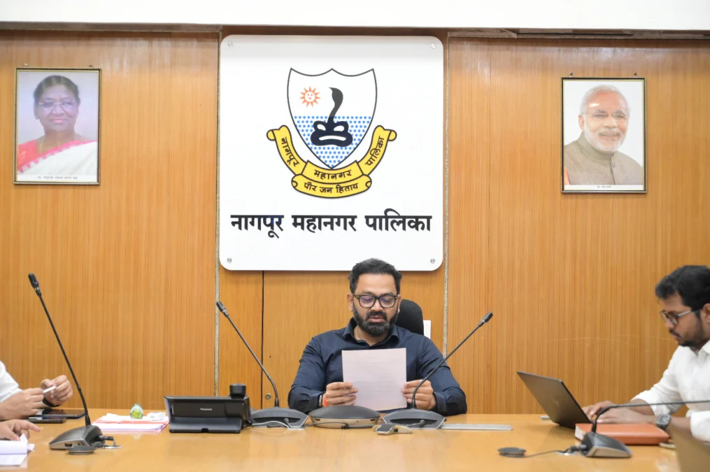 नागपुर में पानी की बर्बादी पर मनपा सख्त, वॉशिंग सेंटर और स्विमिंग पूल की होगी जांच; ₹5,000 तक जुर्माना