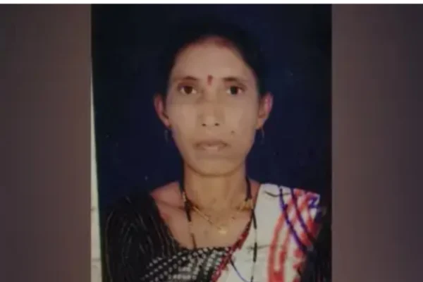 Tiger attacks kill farmer and anganwadi worker in Chandrapur