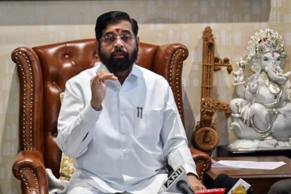 दिल्लीतील इंडिया आघाडीच्या मोर्चावर एकनाथ शिंदे आक्रमक; विदेशी शक्तींच्या सहभागाचा संशय!