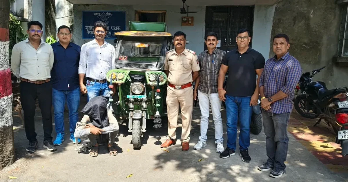 कळमना येथे चाकू घेऊन फिरणाऱ्या तरुणाला पोलिसांनी पकडले; ई-रिक्षा चोरीचा उलगडा